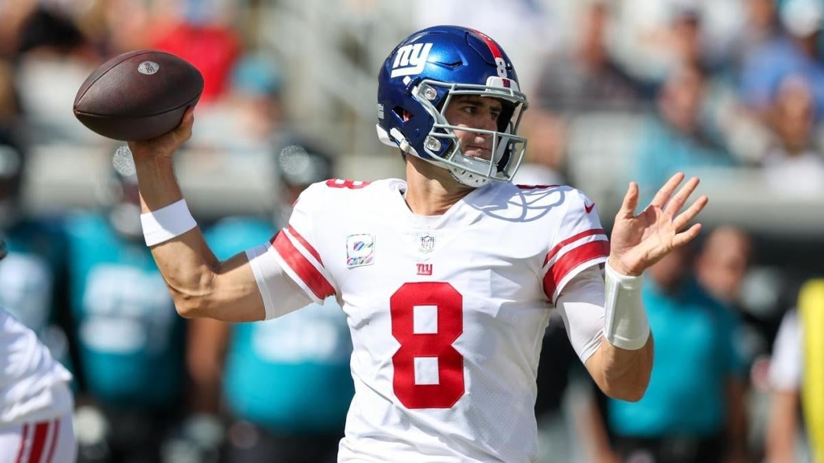 This realistic Daniel Jones hypothetical triples the Giants' playoff chances, but there's still work to do