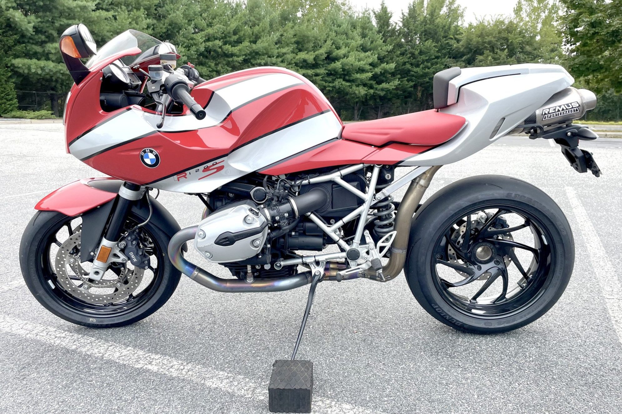 2007 BMW R1200S at No Reserve