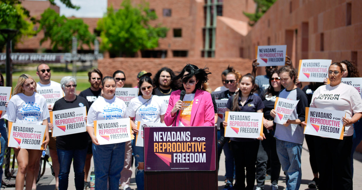 Abortion rights ballot measures are popular, but that hasn't fully translated into Democratic support