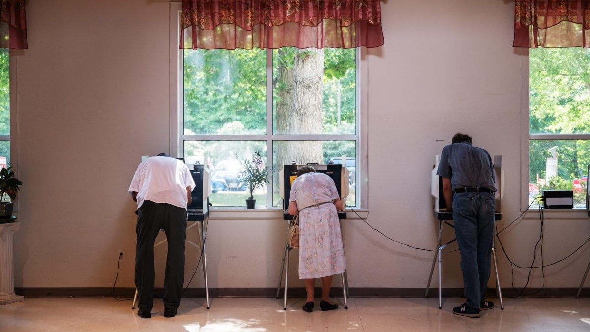 DOJ sues Virginia over effort to reduce voter rolls