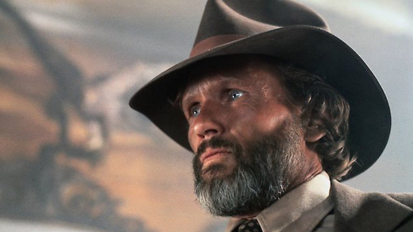 Kris Kristofferson's Most Infamous Box Office Bomb Killed The Western Genre