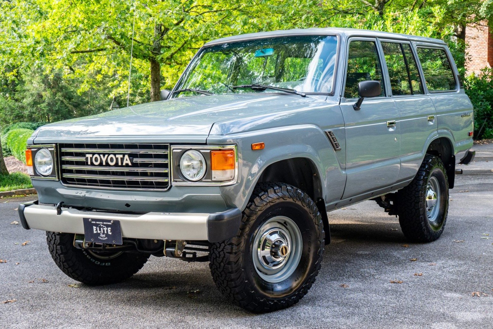 1984 Toyota Land Cruiser FJ60 4-Speed