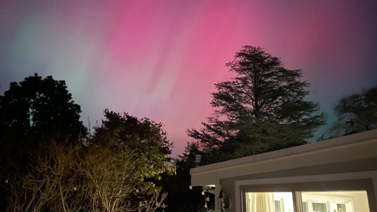 Photos: Northern Lights dazzle viewers in Massachusetts