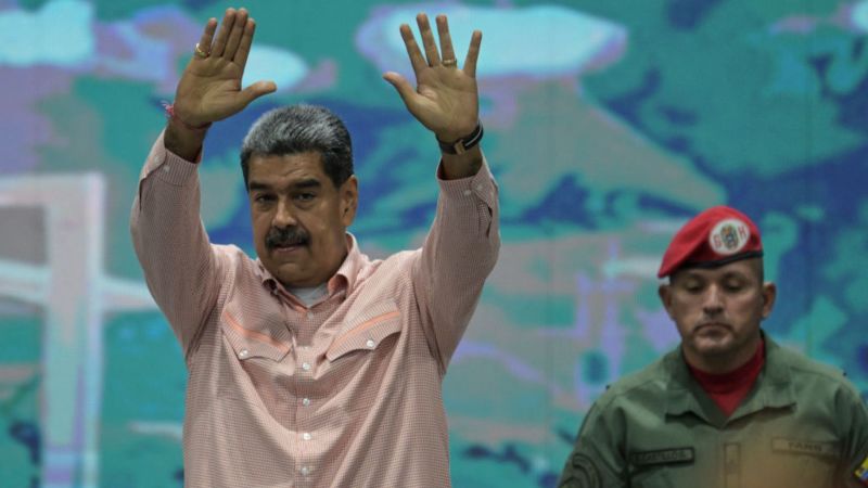 Asamblea Nacional de Venezuela insta a Maduro a romper relaciones con España