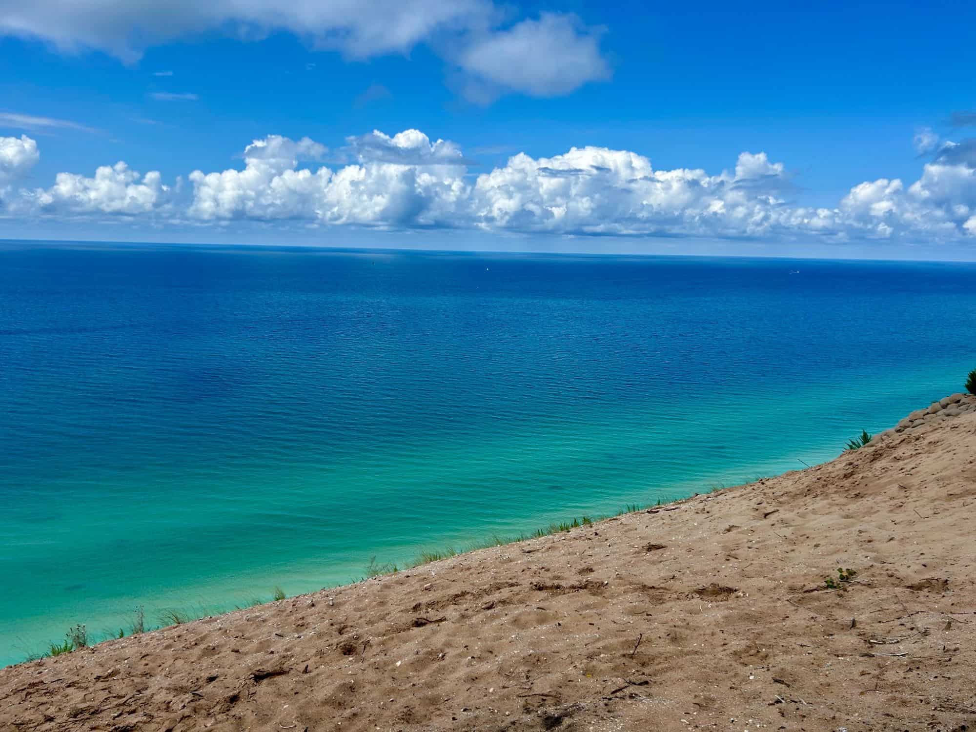 Cerca de 40 crateras são encontradas no Lago Michigan; como se formaram?