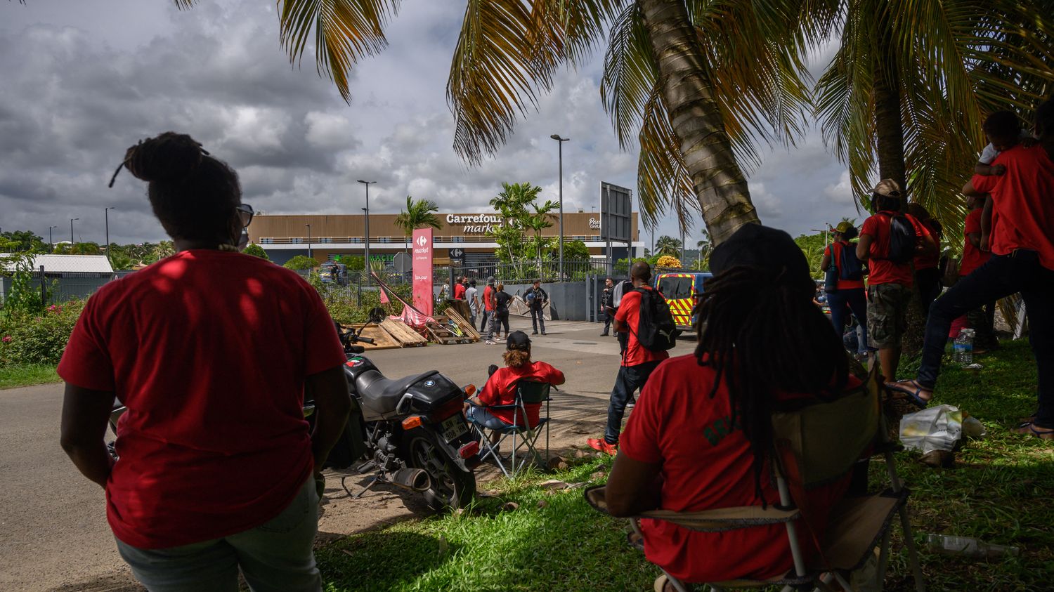 Vie chère en Martinique : qu'est-ce que "l"octroi de mer", cette taxe qui alimente la colère des manifestants ?