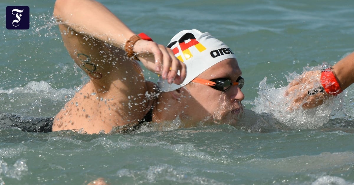 „Ich kann es kaum fassen“: Deutscher Extremschwimmer stellt Weltrekord vor Hawaii auf