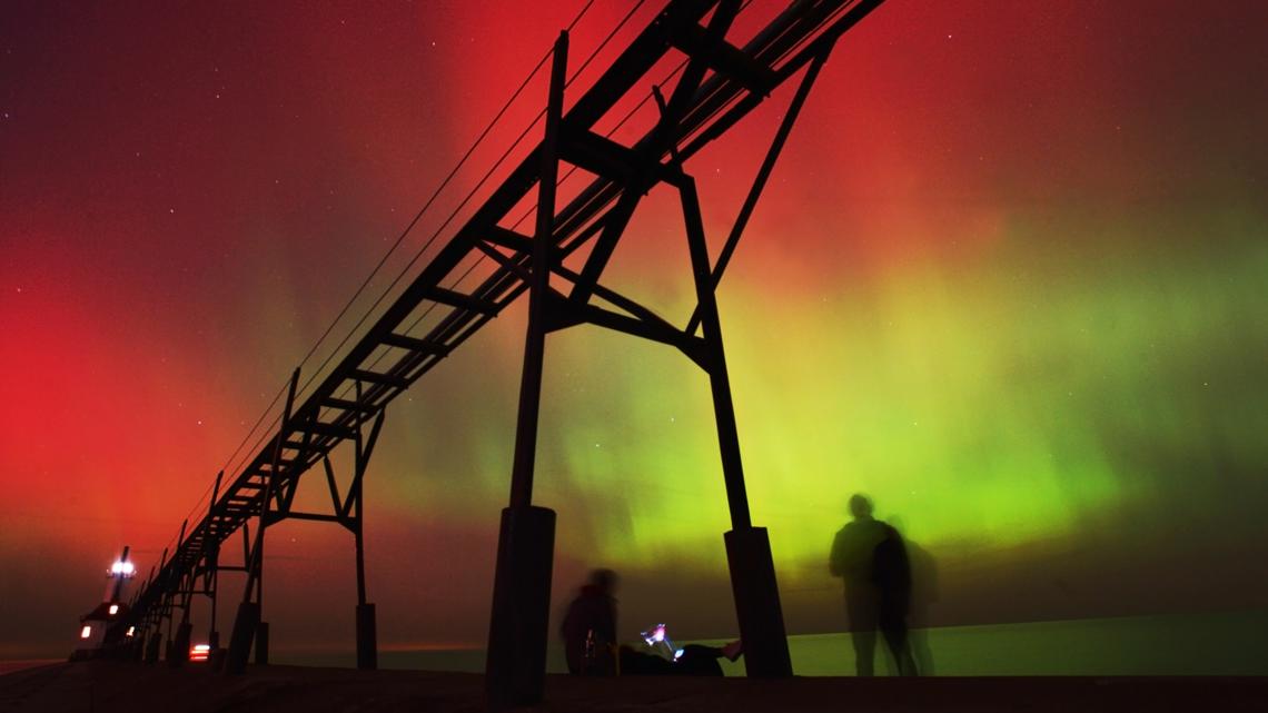 Will the northern lights be visible again Friday night?