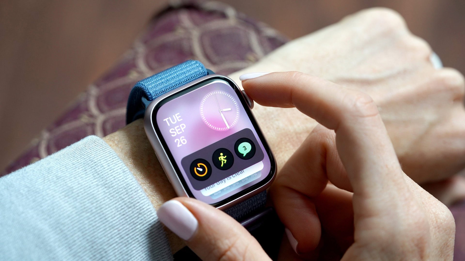 This potentially lifesaving Apple Watch feature just got approved in Canada