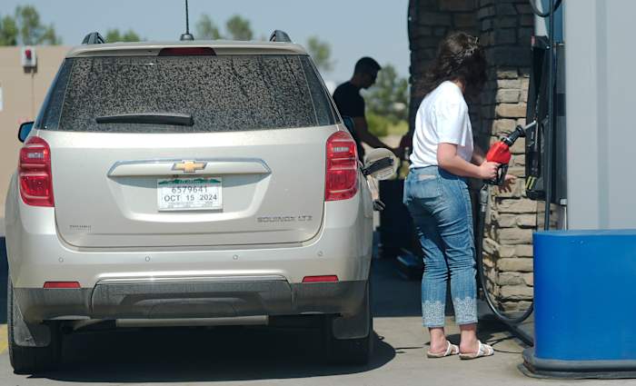 US consumer sentiment slips in October on frustration over high prices