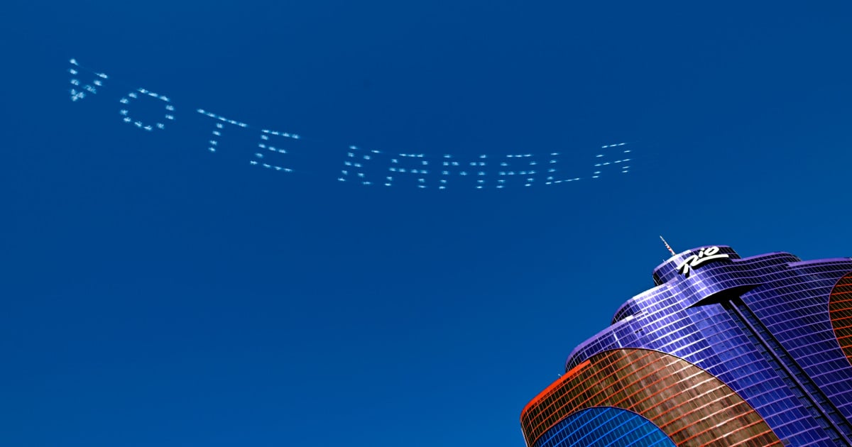 DNC to skywrite 'Vote Kamala' over the Raiders-Steelers game Sunday