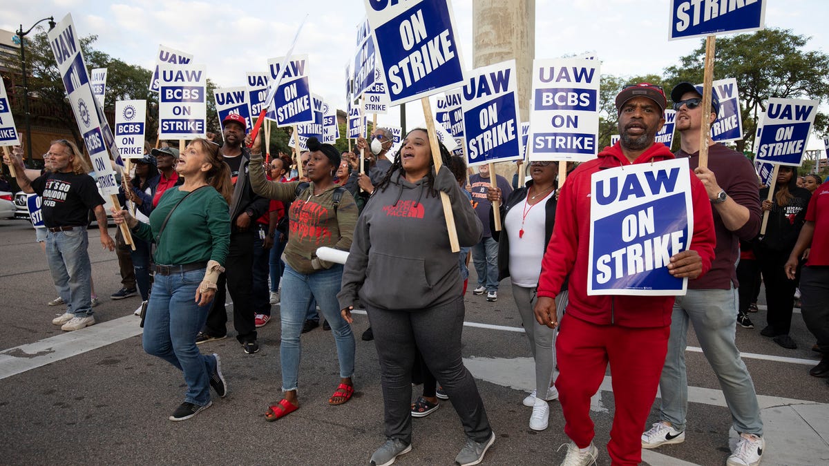 The United Auto Workers just hit Stellantis with unfair labor practice charges