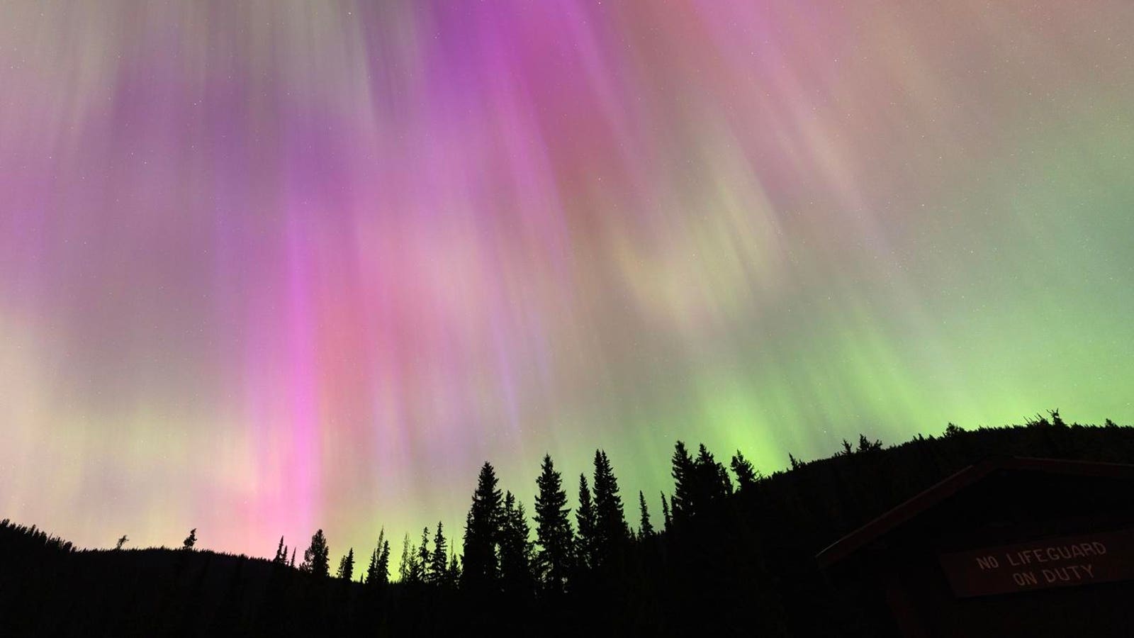 Where To See The Northern Lights This Weekend — 15 Dark Sky Places