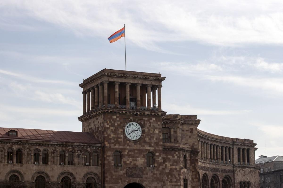 Armenia uncovers alleged coup plot with Kremlin traces...