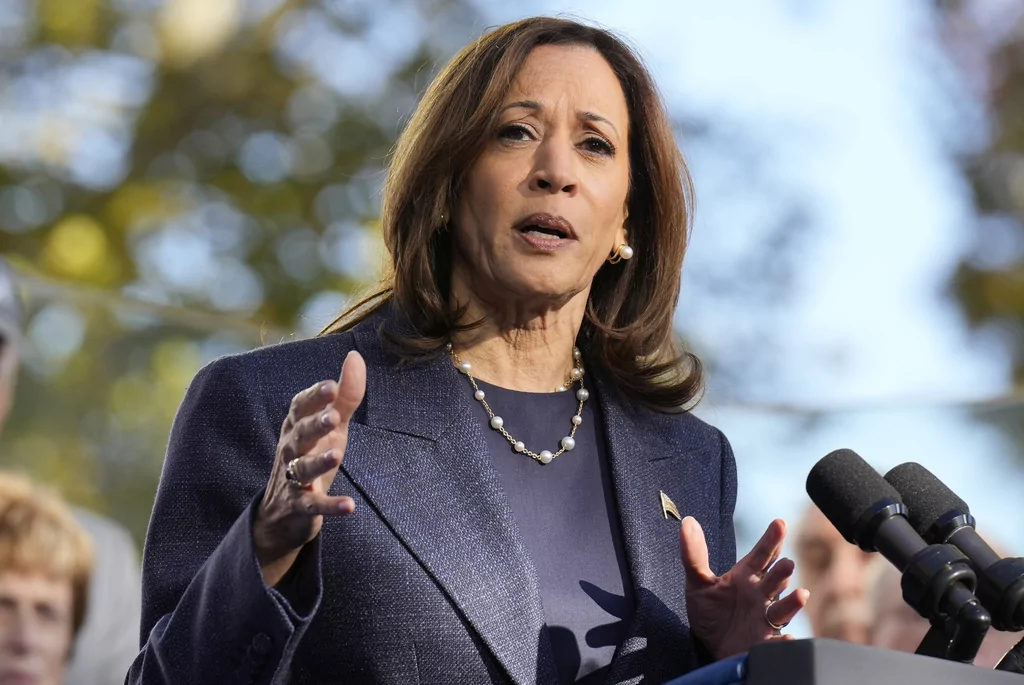 Harris argues Trump is seeking 'unchecked power'