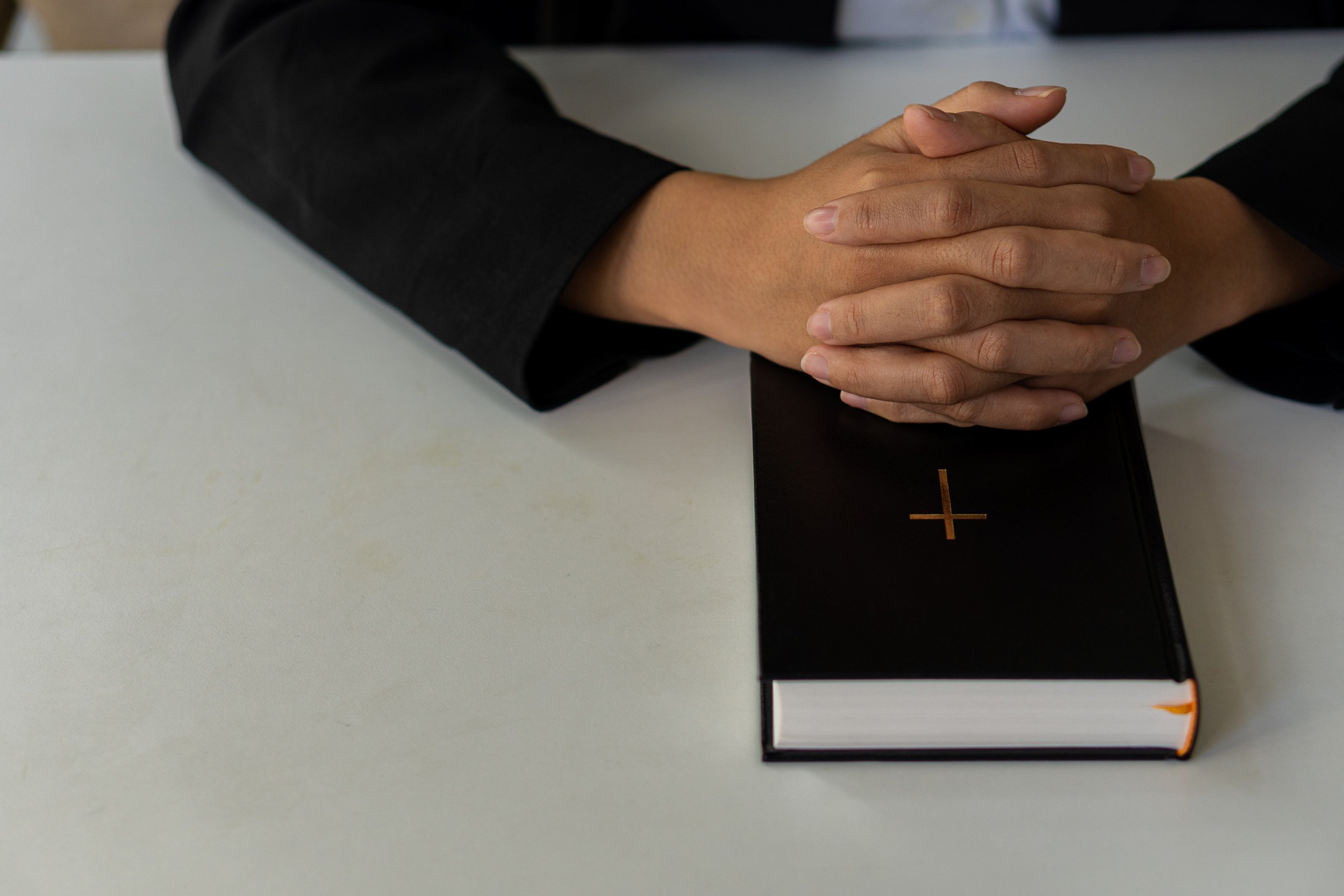 Oklahoma Schools Superintendent Sued Over Bible Mandate