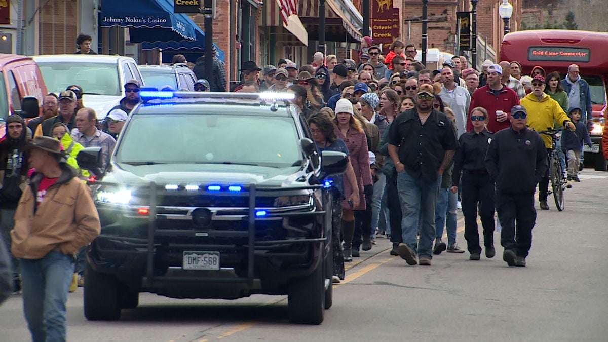 Family, friends & community honor fallen Gold Mine tour guide with procession in Cripple Creek