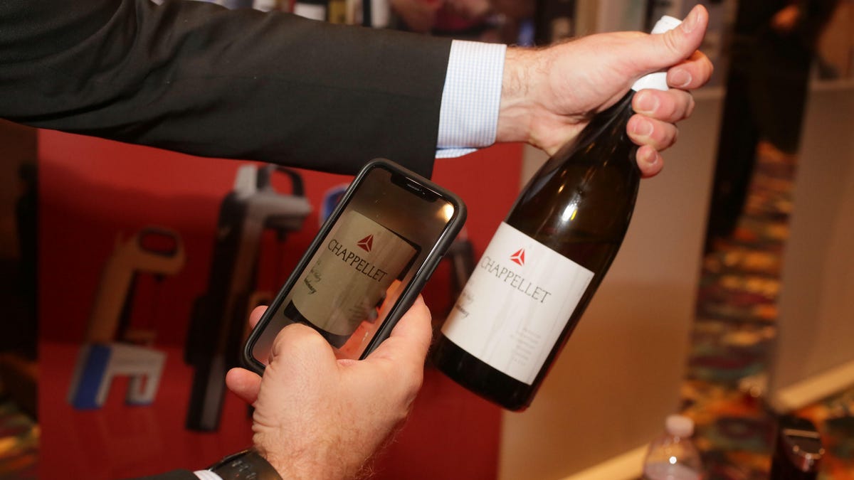 Here's What a Sommelier Told Me About Getting Great Wine for Cheap