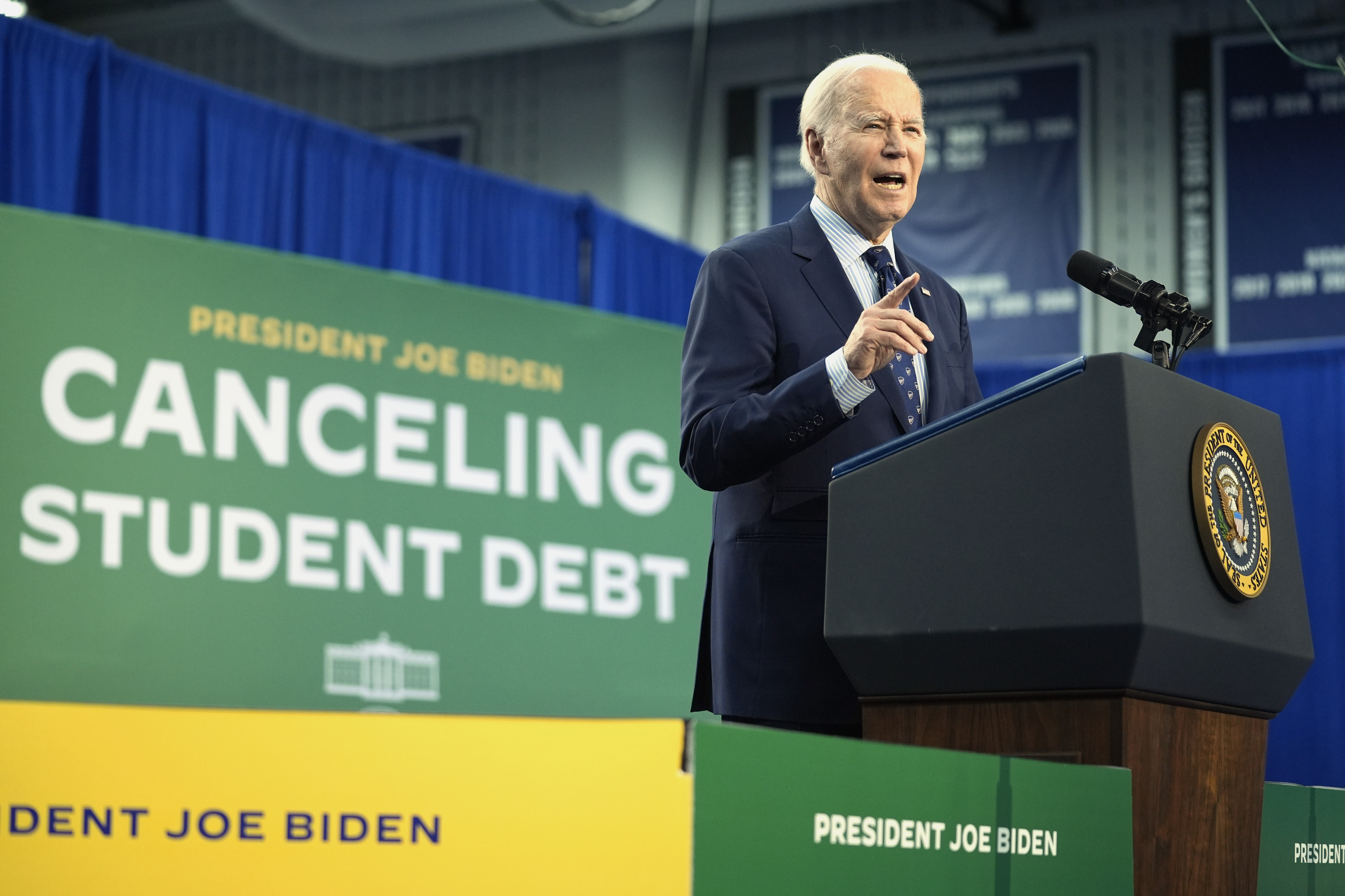 Biden's student loan cancellation free to move forward as court order expires