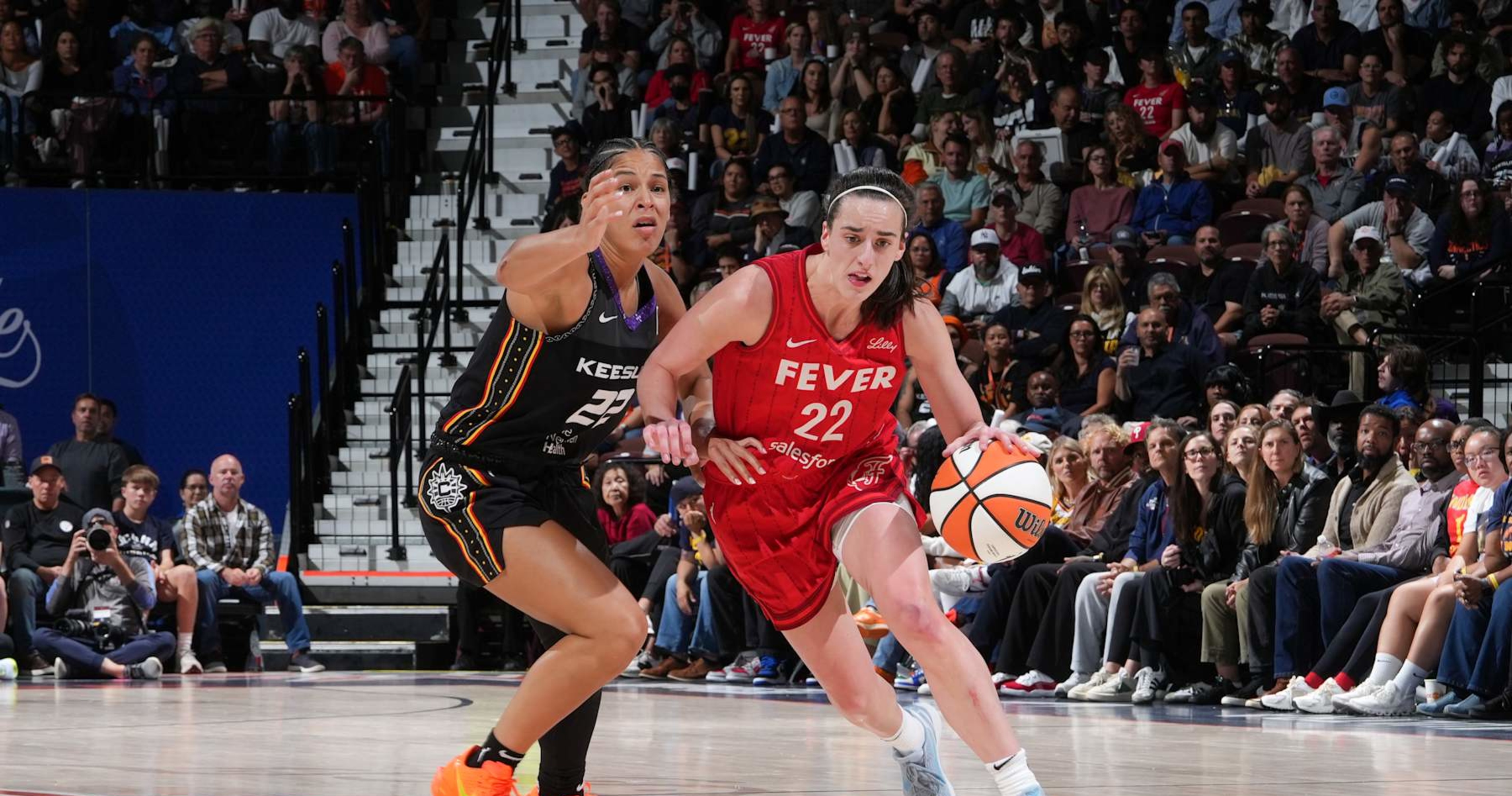 Caitlin Clark, Fever Out of WNBA Playoffs with Loss to Sun as Fans Salute Rookie Year