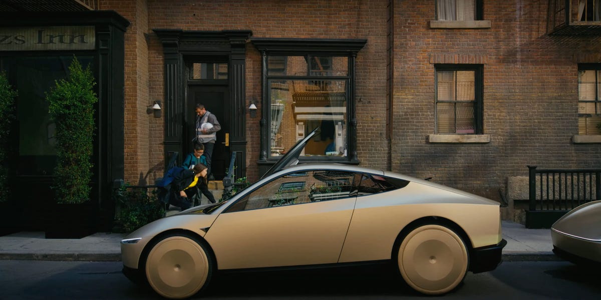 Don't hold your breath waiting for a Tesla robotaxi