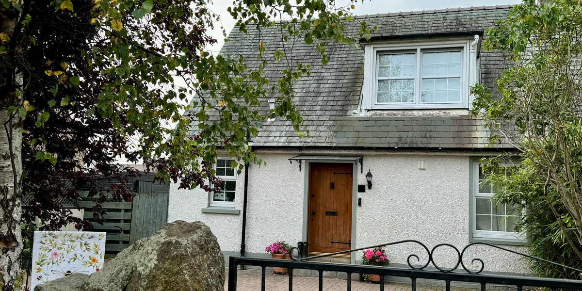 A California family of 5 found a house in Scotland listed for under $270,000. The catch: It was half the size of their old place.