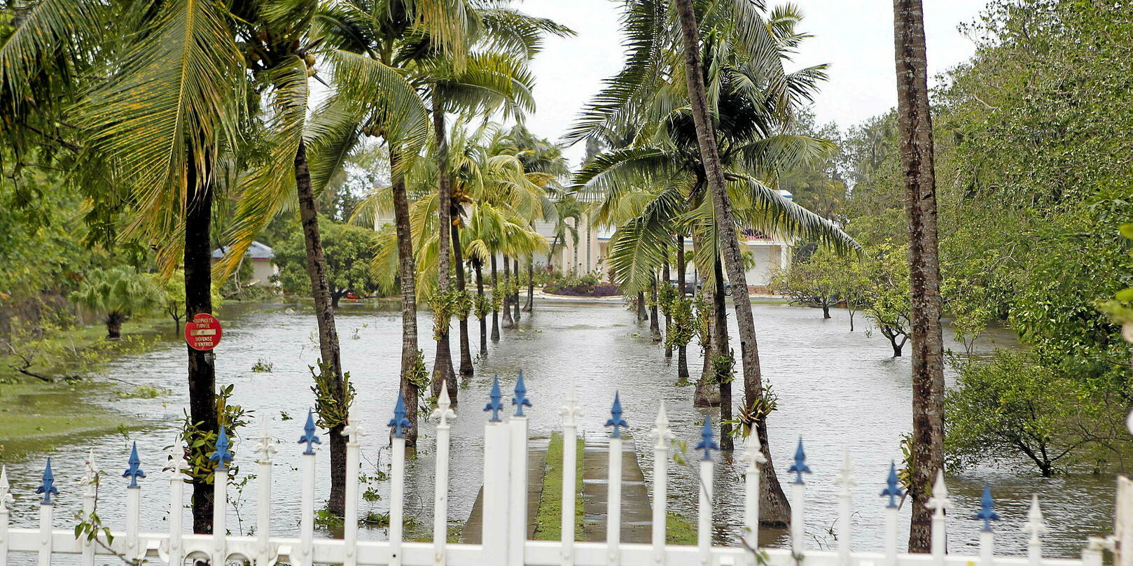 Pluies et orage : la Guadeloupe placée en vigilance rouge par Météo-France