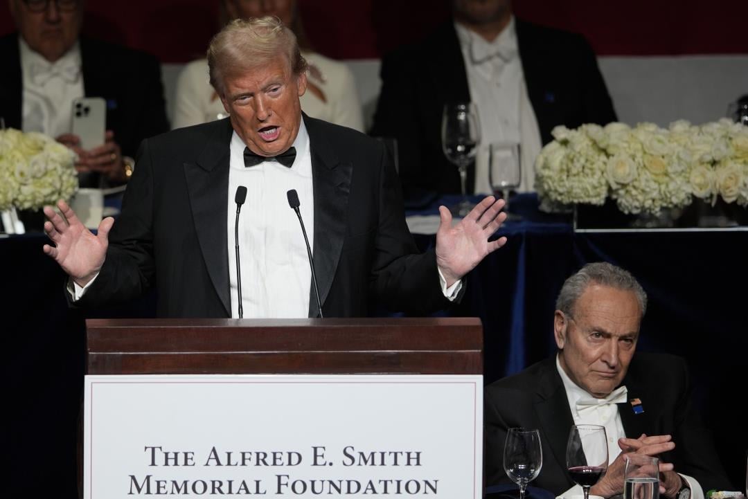 Trump Mocks 'Disrespectful' Harris at Al Smith Dinner