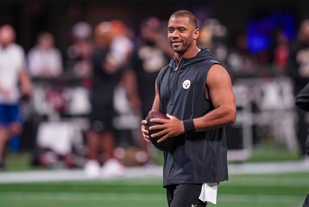 Ex-NFLer Confirms Russell Wilson ‘100%’ Steelers’ Starter Ahead of Jets Clash After Justin Fields’ Vulnerable Confession