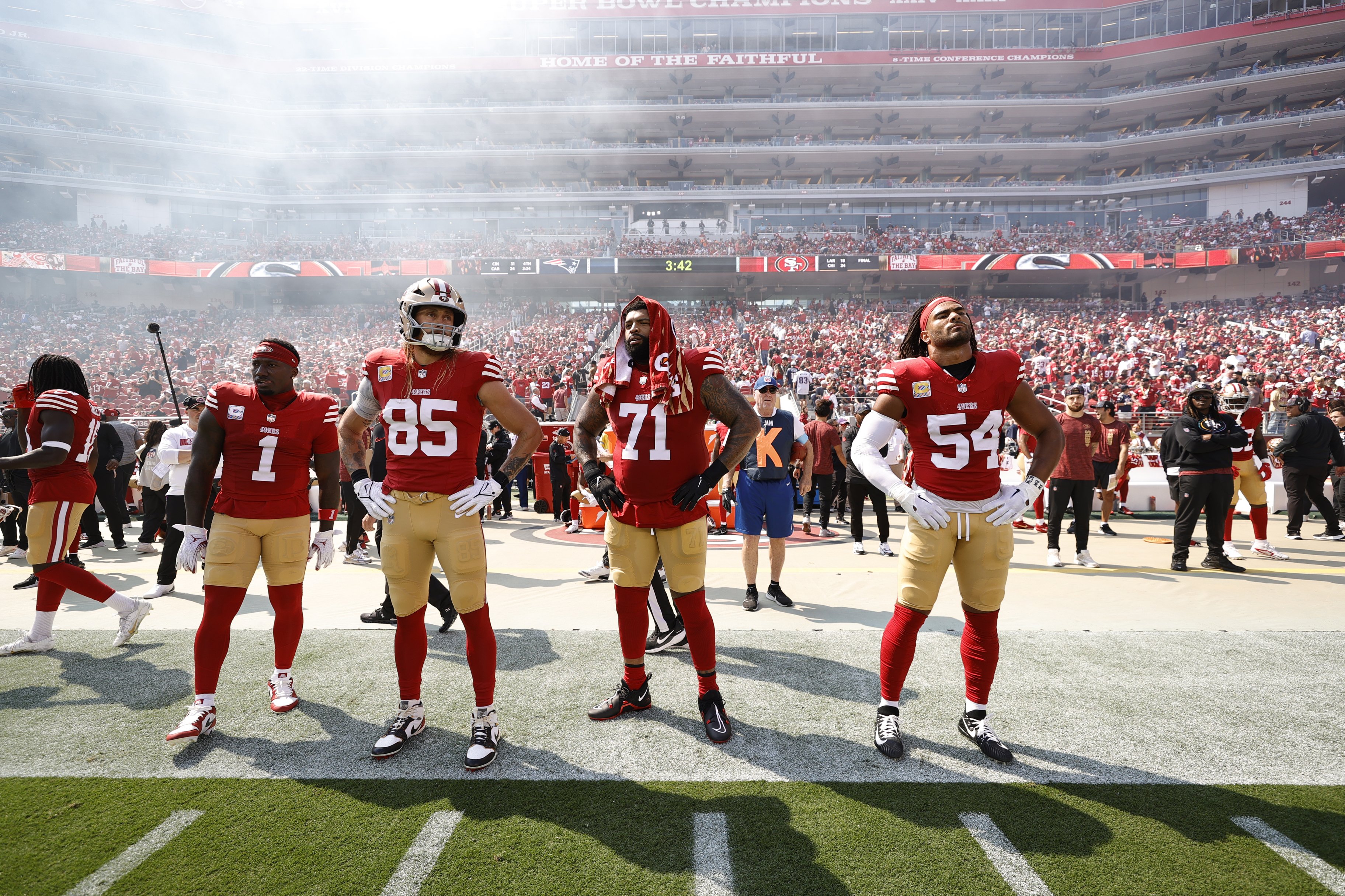 49ers All-Pro Ejected After Punching Chiefs Player