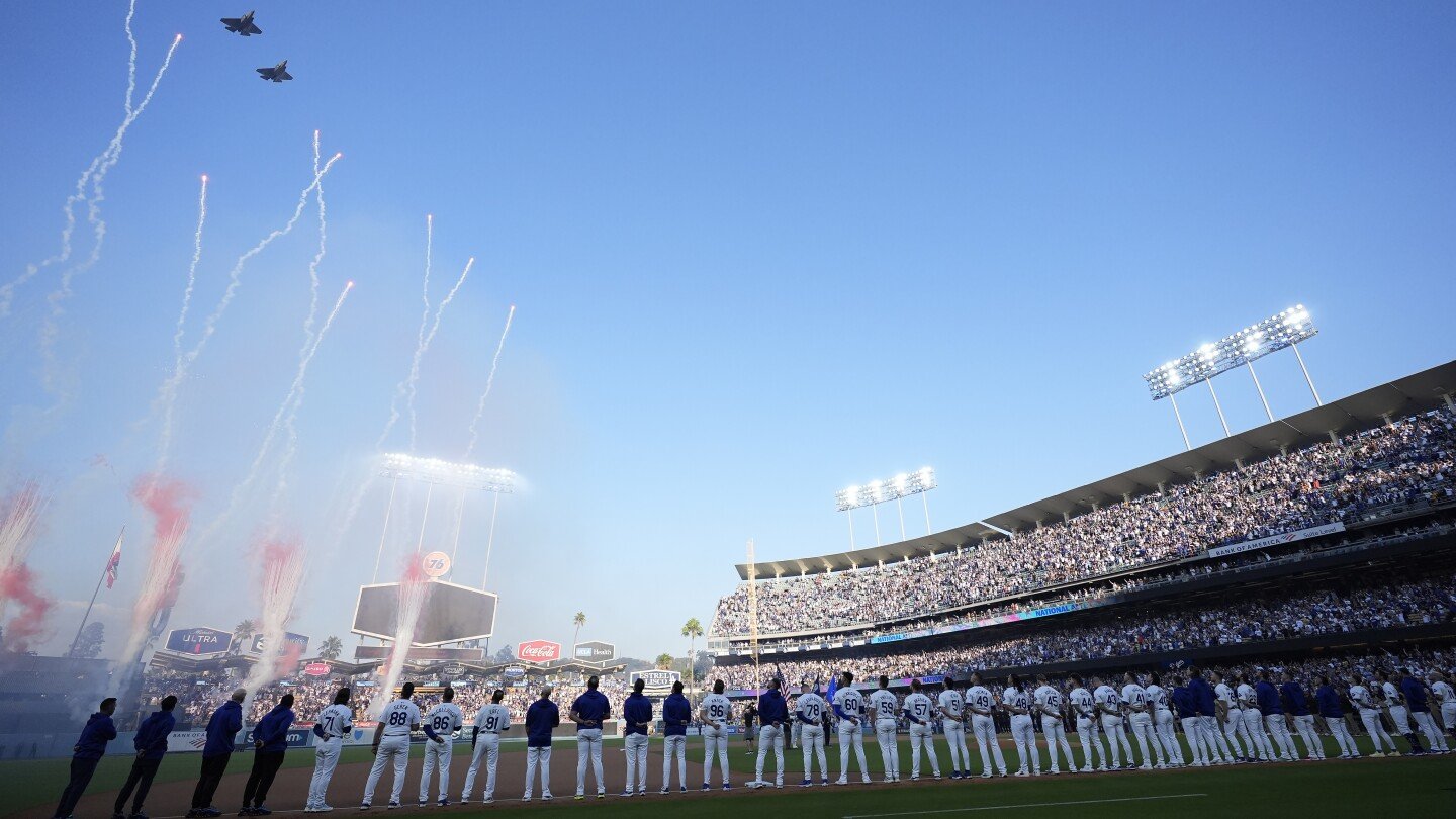 Asking price above $1,300 for World Series resale tickets