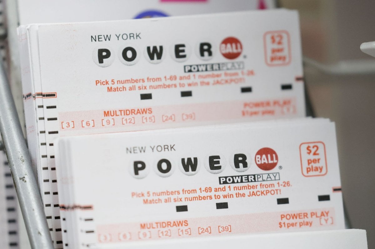 Man drove around for weeks with $50,000 Powerball ticket in his car