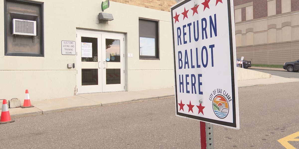 Early in-person voting starts in Wisconsin