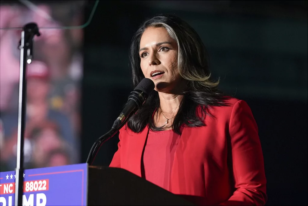 Tulsi Gabbard formally joins Republican Party during Trump rally