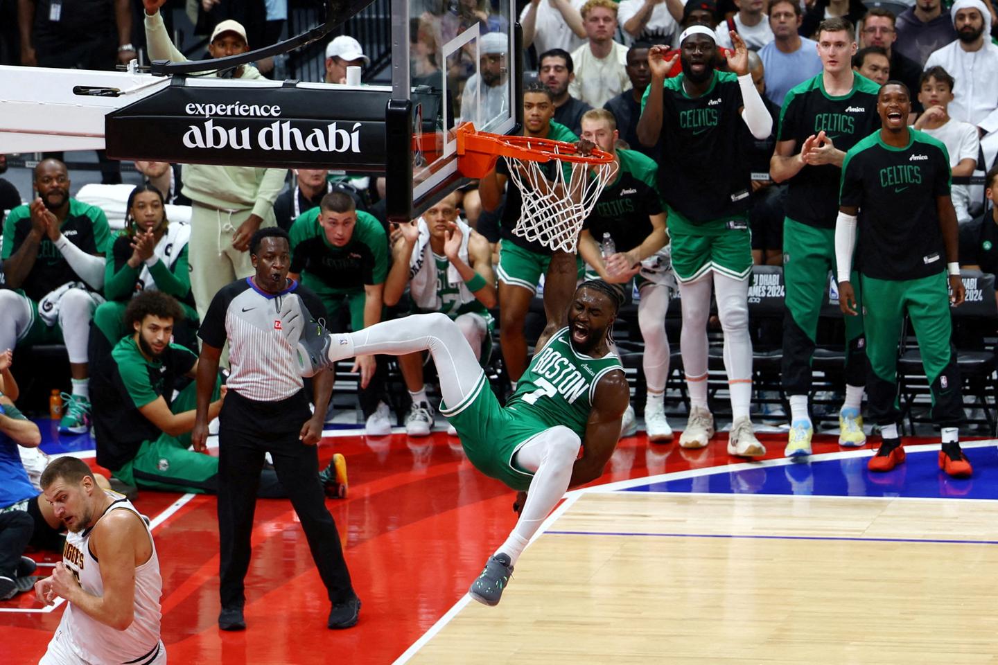 La NBA reprend : derrière les Celtics de Boston, une meute de poursuivants