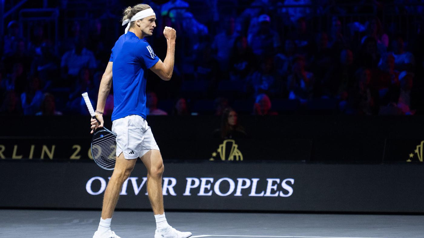 Tennis-Masters: Tennisprofi Zverev siegt mit Lungenproblemen in Shanghai