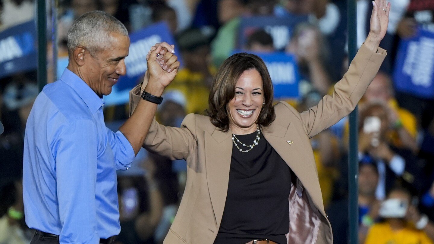 Springsteen, Obama lend star power to Harris campaign