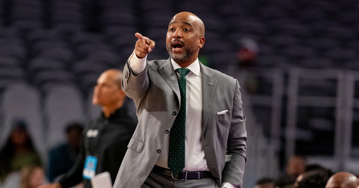 USF men's basketball coach Amir Abdur-Rahim dies at 43