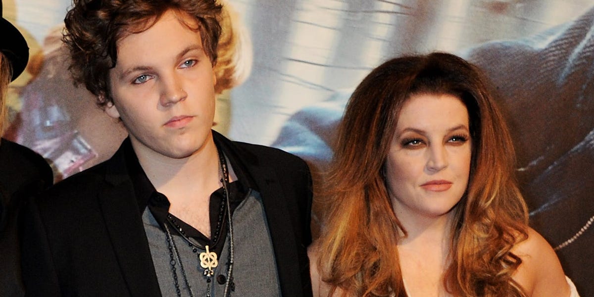 Lisa Marie Presley kept her son Benjamin's body on dry ice in her home for 2 months after he died, according to her posthumous memoir