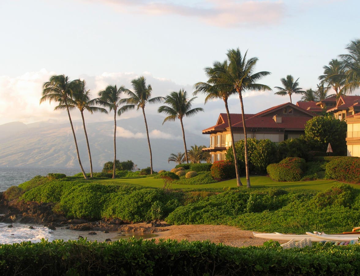 Here Are The Richest Places In Hawaii, Per The Latest Census Data