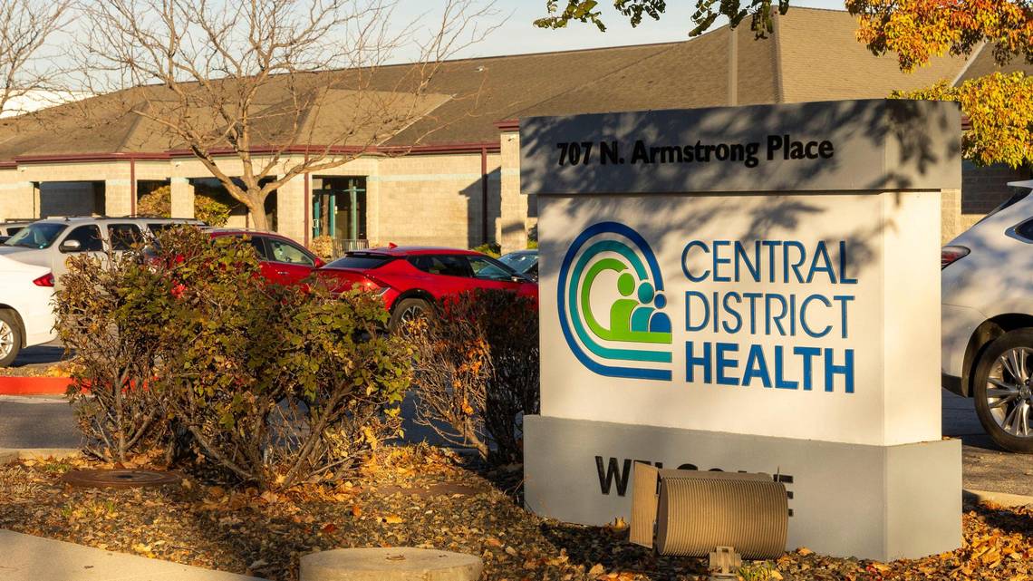 Official at Central District Health in Boise quits. Employees accused her of retaliation