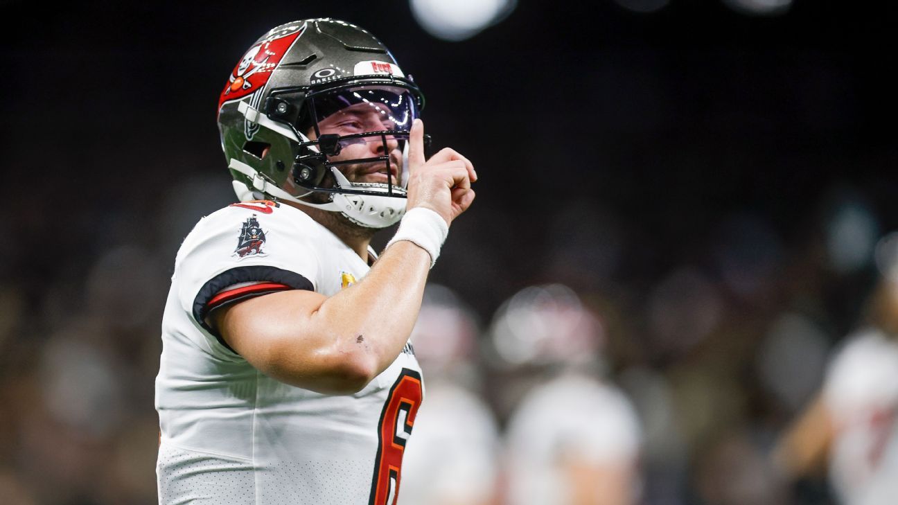 Mayfield responds to Texas players posing with his jersey after beating Oklahoma