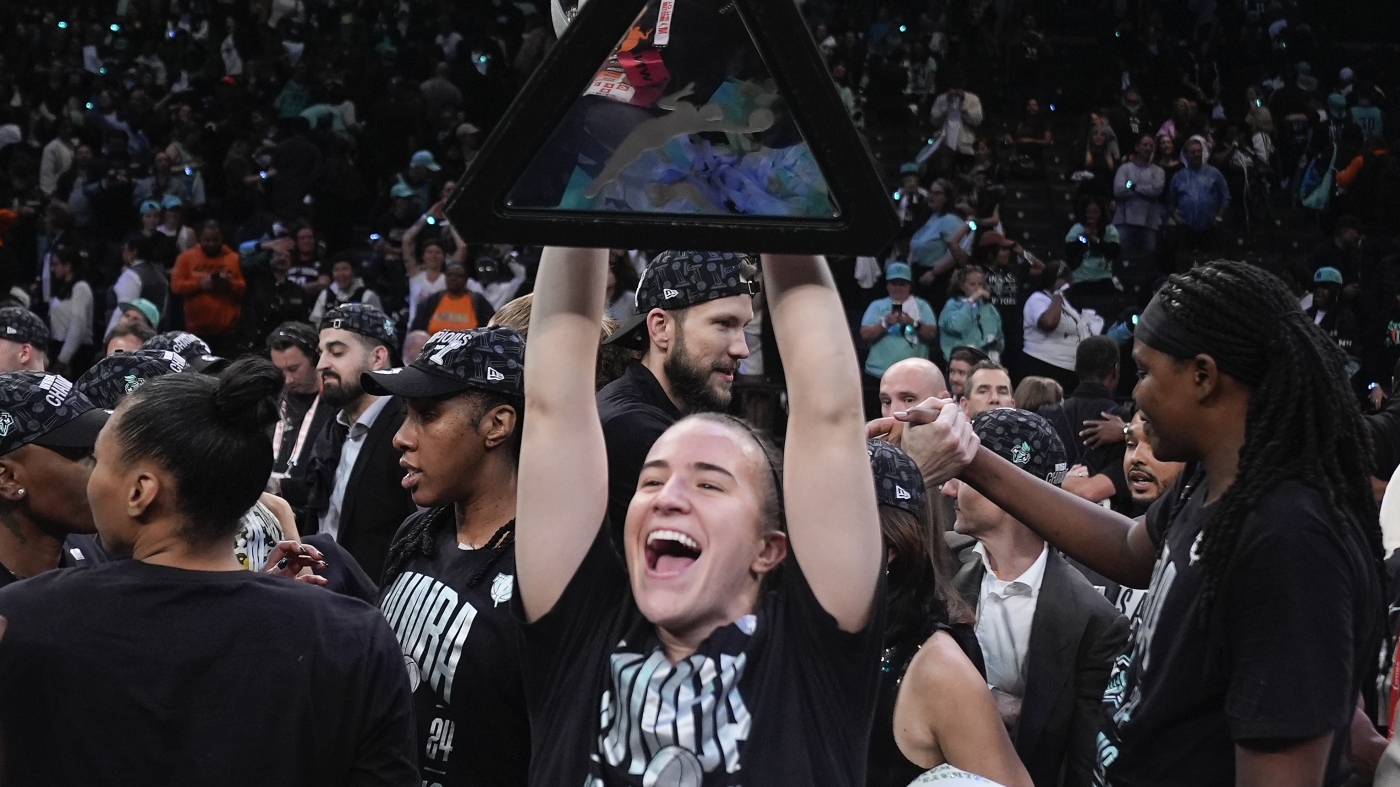 The New York Liberty defeat the Minnesota Lynx to win its first WNBA championship