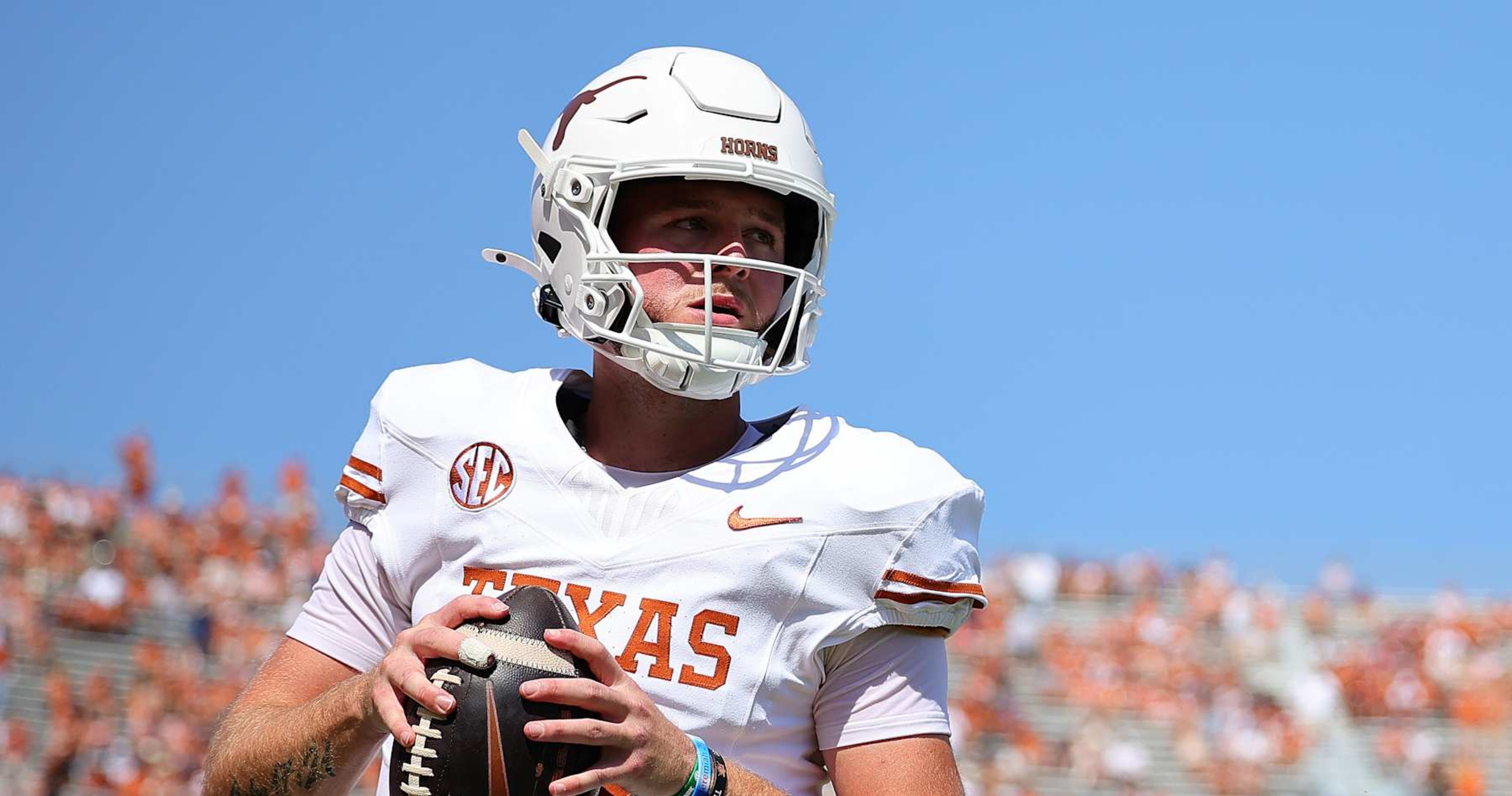 No. 1 Texas Dominates Oklahoma as Fans Reignite Quinn Ewers-Arch Manning QB1 Debate