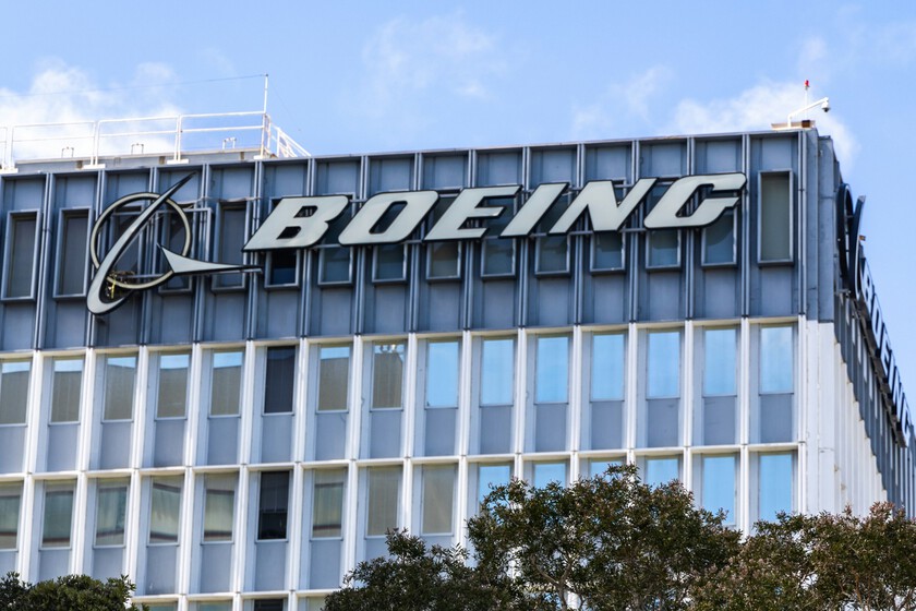 Boeing anuncia el despido de 17.000 empleados. El gigante estadounidense se tambalea en medio de una crisis histórica