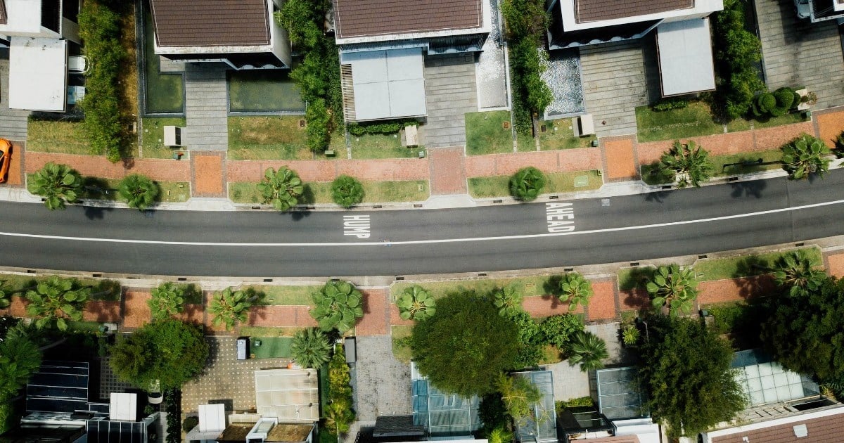 'Read your bylaws, people!': Guy finds a way to get out of the neighborhood HOA based on a loophole with the community well