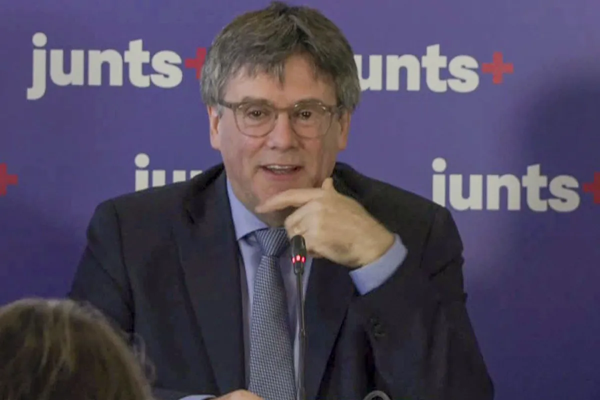 Carles Puigdemont aprovecha el abucheo a Salvador Illa en el Concurso de Castells de Tarragona: "No esperes aplausos del pueblo si no conoces la Cataluña real"