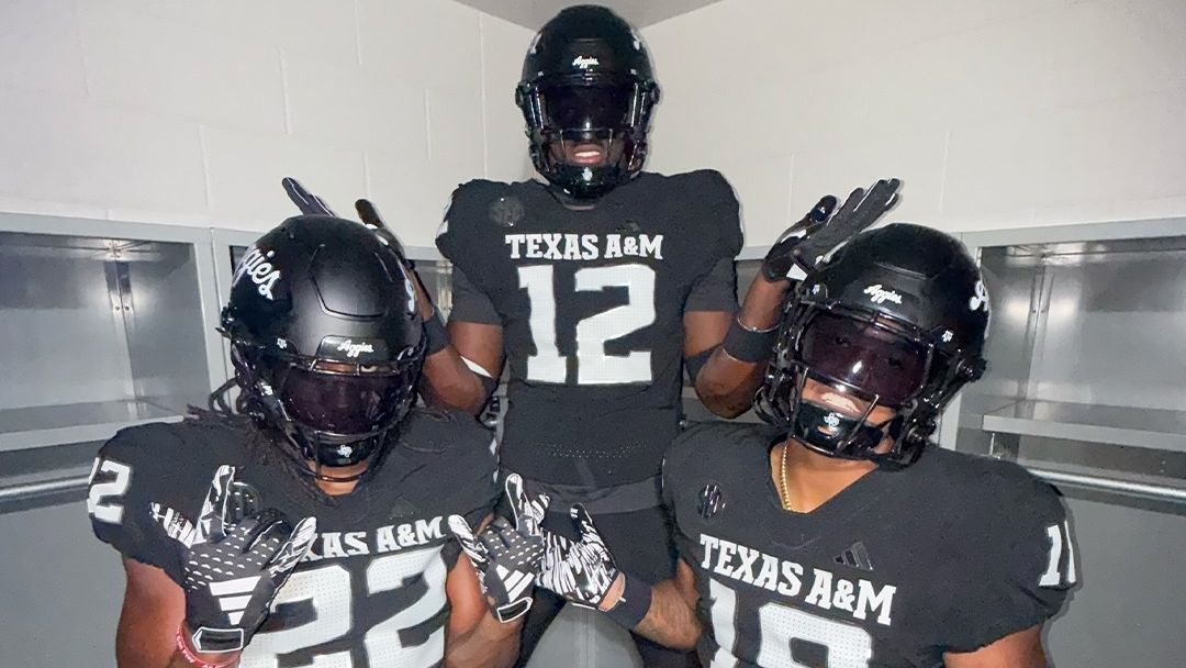 Aggies' all-black look against Tigers tops Week 9 college football uniforms