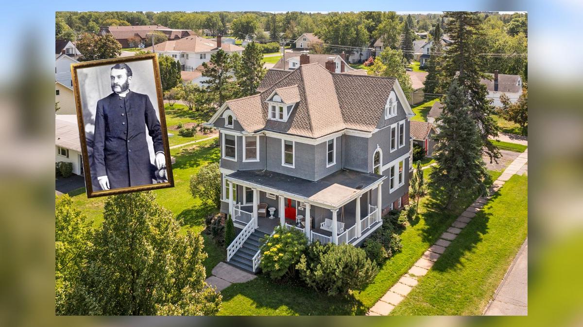 Home Built For Notorious Mayor In Wisconsin Is Now For Sale