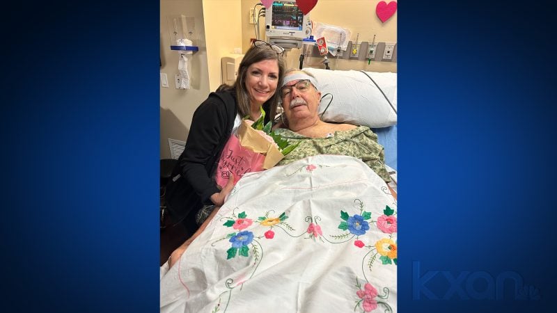 Couple marries in Texas hospital after wedding day ER visit